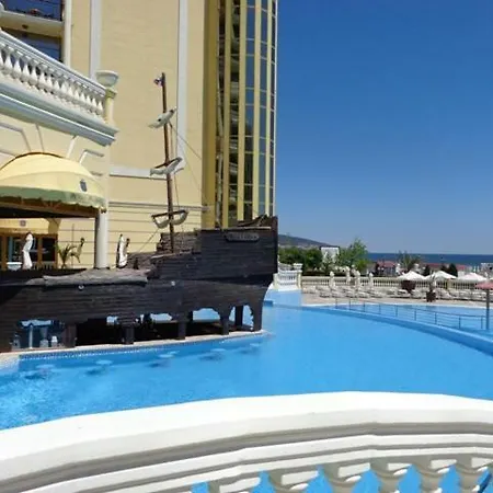 Victoria Palace Napospart